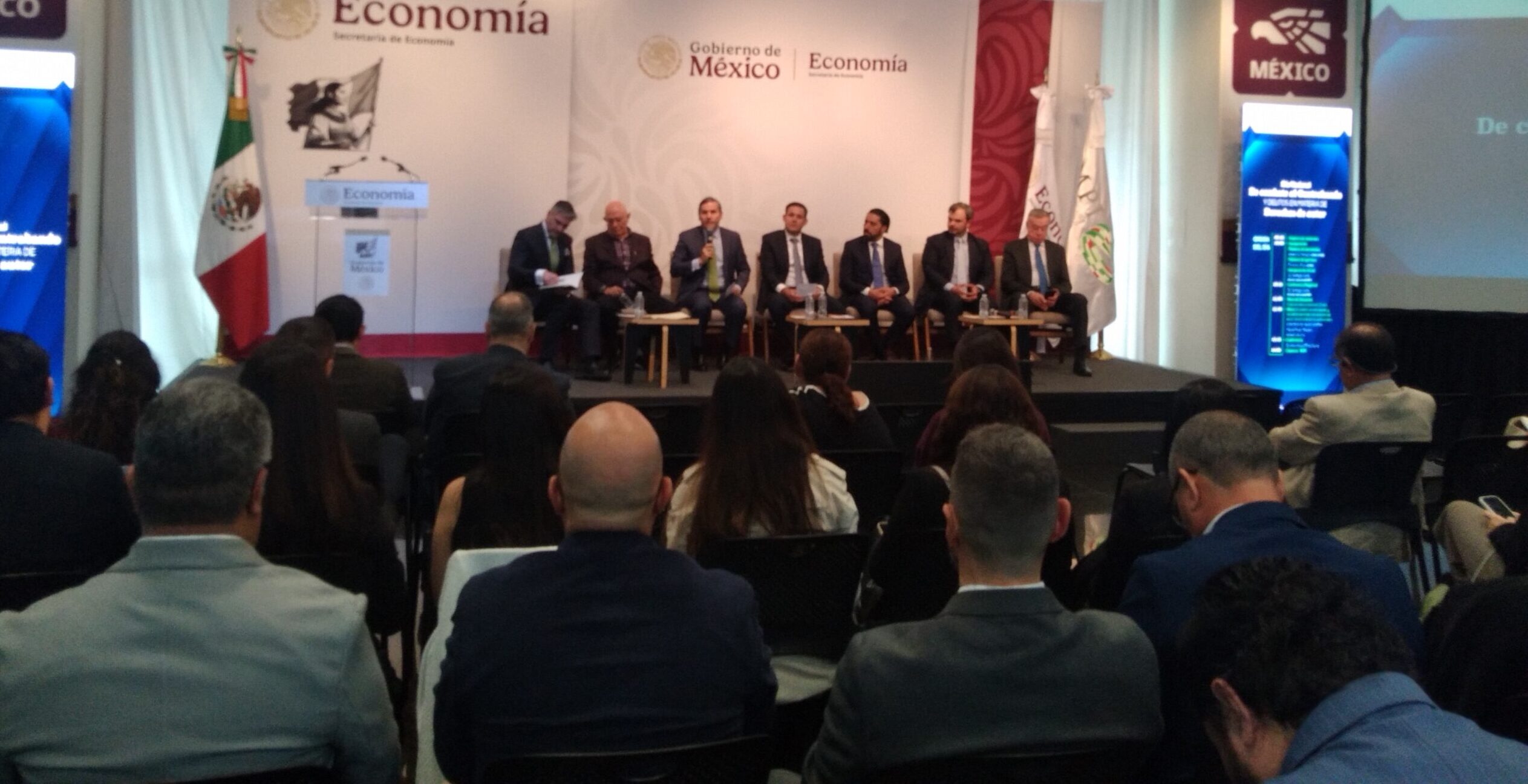 Con impuesto del 30% a cigarros, criminales liderarán el mercado: Gastón Zambrano