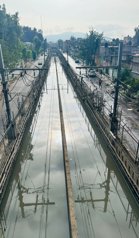 Sigue inundada la línea A del Metro