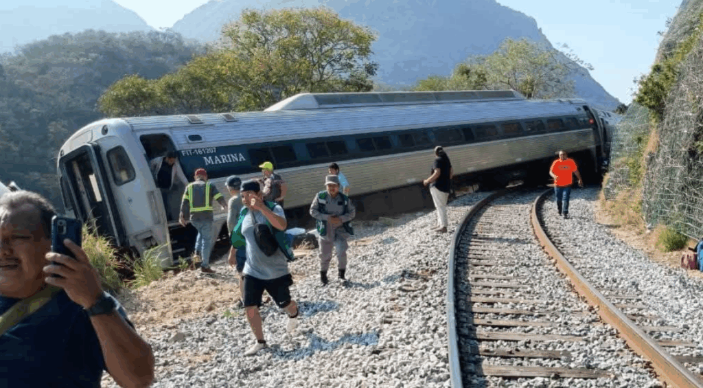 Descarrila tren interoceánico