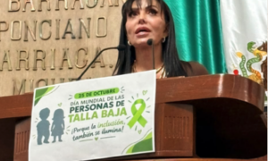 Diana Sánchez con las minorías