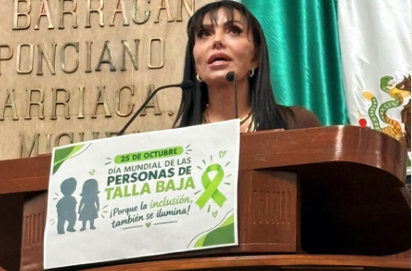 Diana Sánchez con las minorías