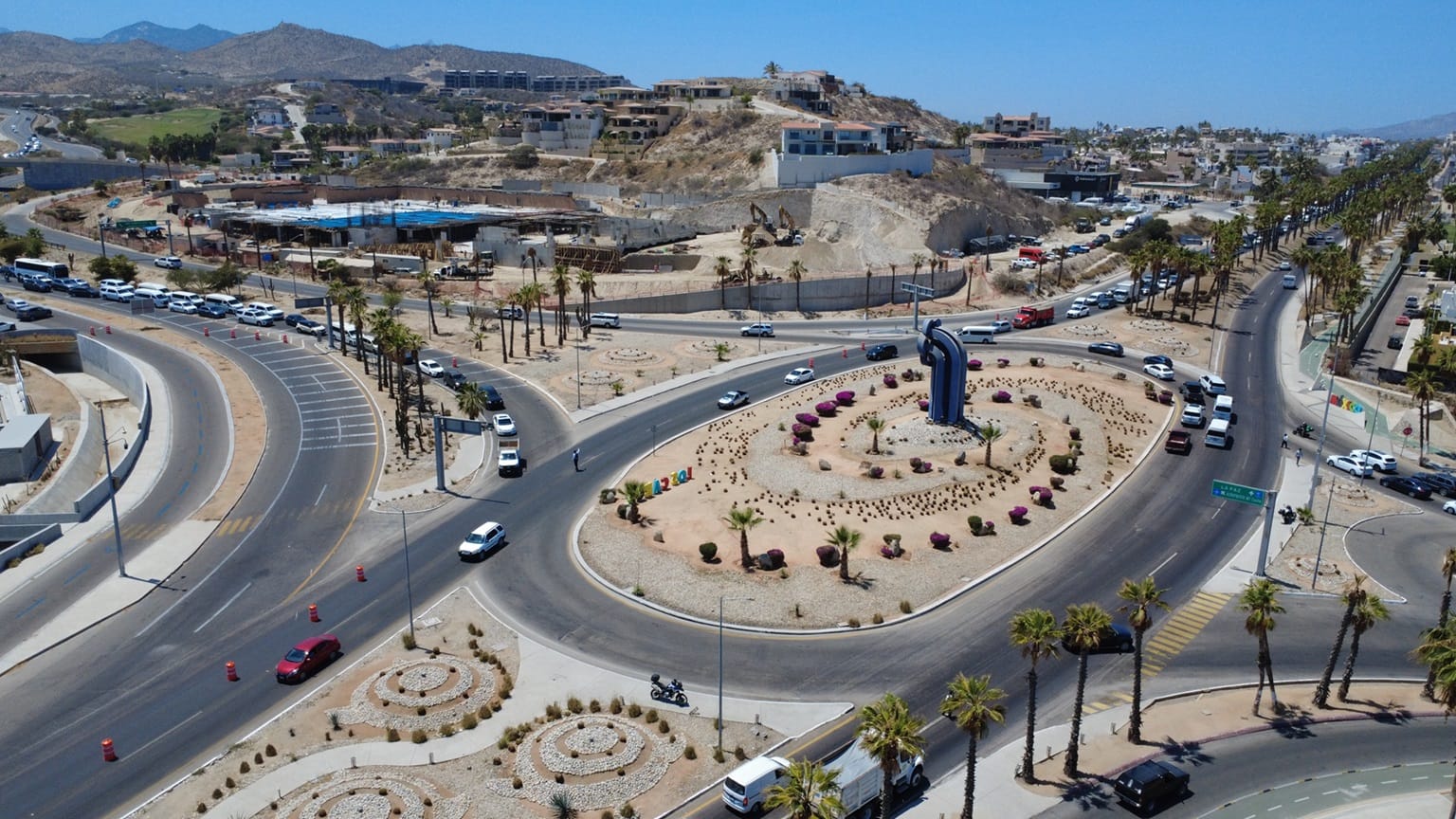 Glorieta Fonatur contempla un puente peatonal, andadores, ciclovía en BCS: SICT