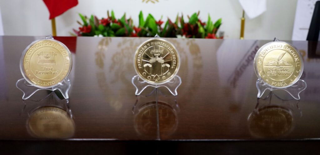 Este es el reconocimiento para ganadores del Certamen de cuento y poesía en Penales
