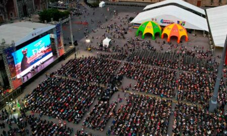 Pelicula-Flow-en-el-Zócalo