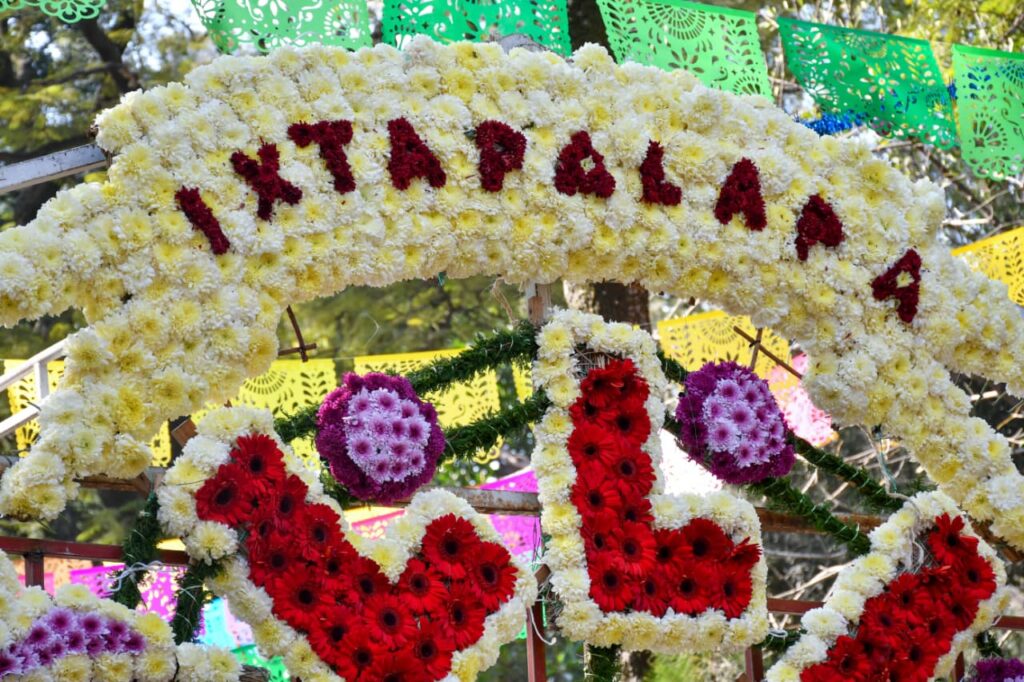 Portadas de flores en Iztapalapa Patrimonio Cultural Inmaterial de la CDMX