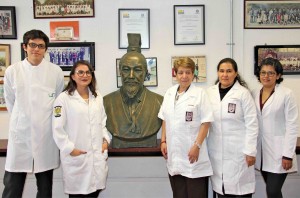 TRATA IPN SÍNDROME CLIMATÉRICO CON TÉCNICAS DE ACUPUNTURA (1)