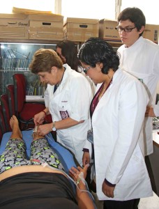 TRATA IPN SÍNDROME CLIMATÉRICO CON TÉCNICAS DE ACUPUNTURA (4)