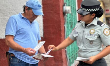 Interactua Guardia Nacional con habitantes de Tepozotlán, Morelos