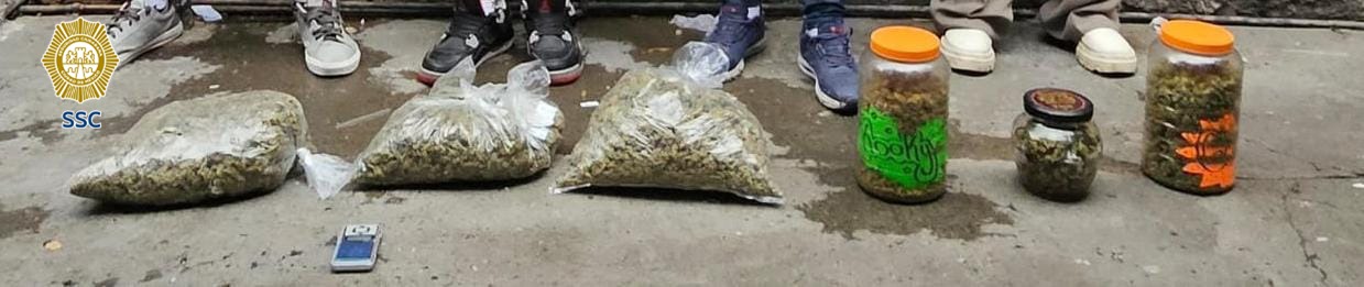 Con todo un catálogo de droga detiene a seis personas en la Morelos