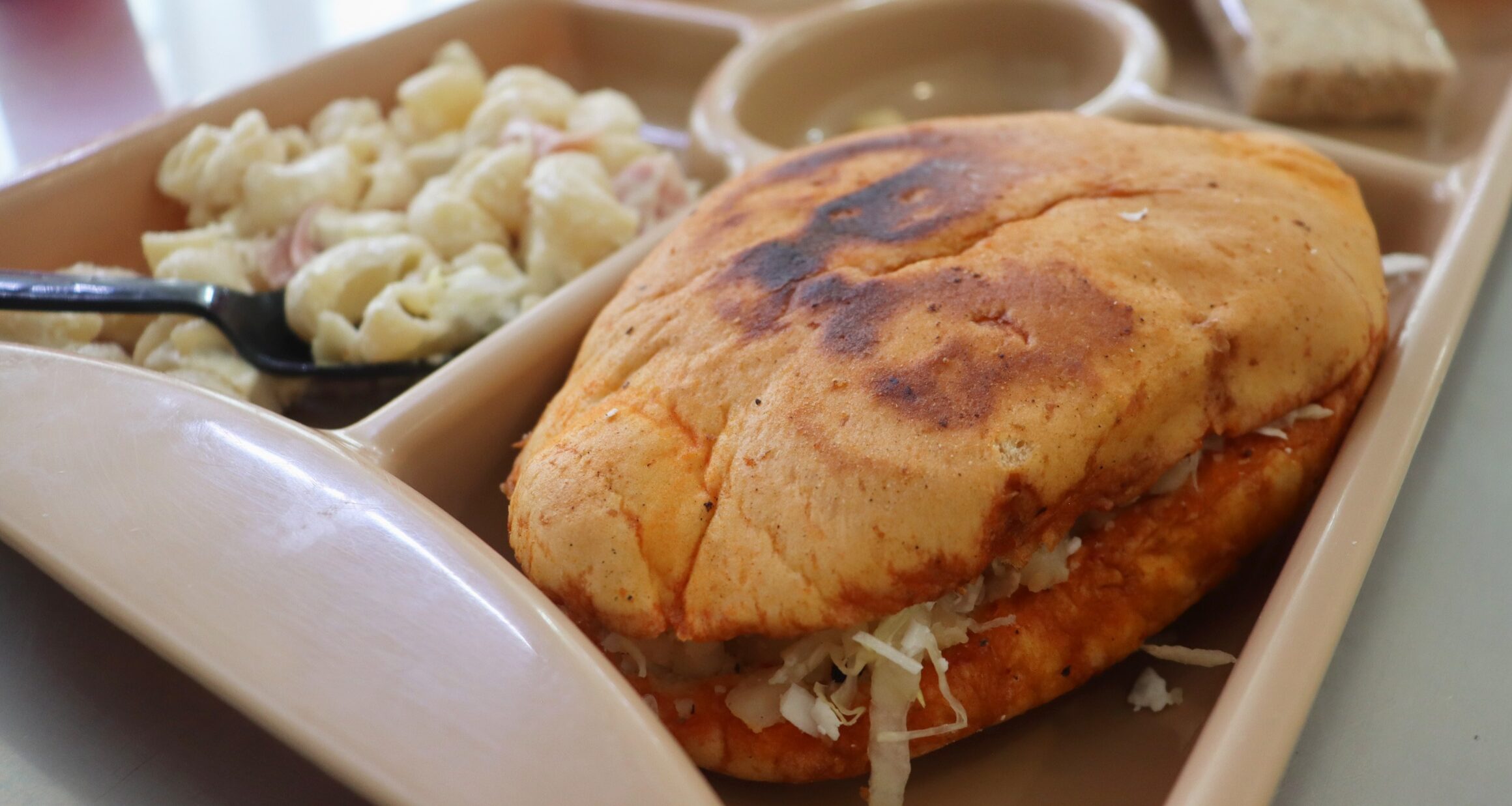 Las personas que sean detenidas en el alcoholímetro cenarán pambazos en el Torito