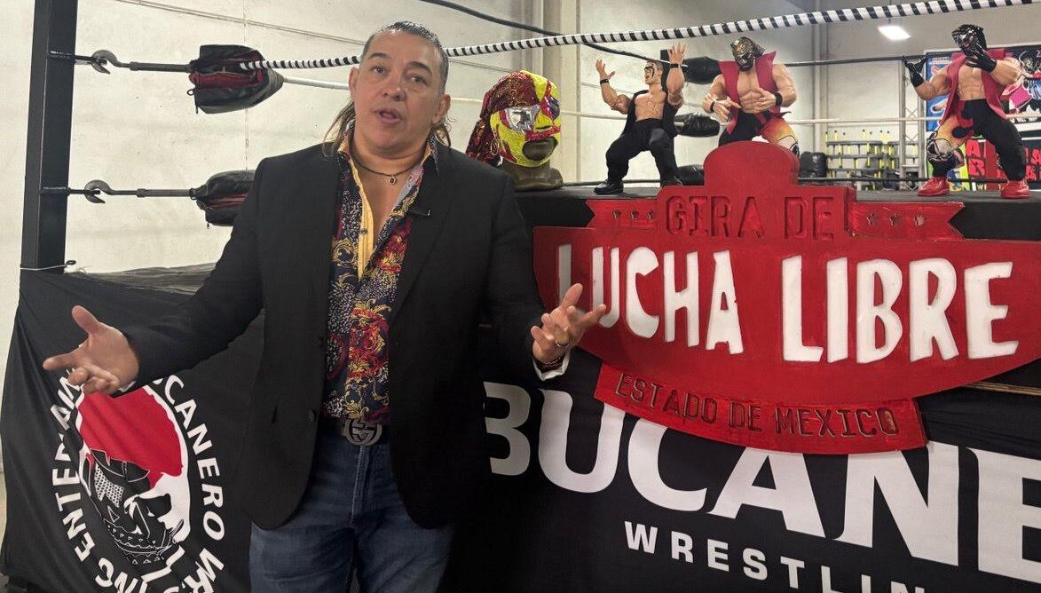 Rey bucanero 92 aniversario de la lucha libre