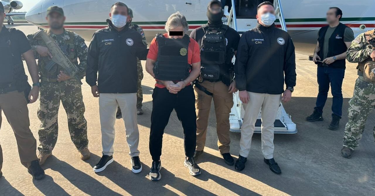 Expulsan a Herrnan de Paraguay