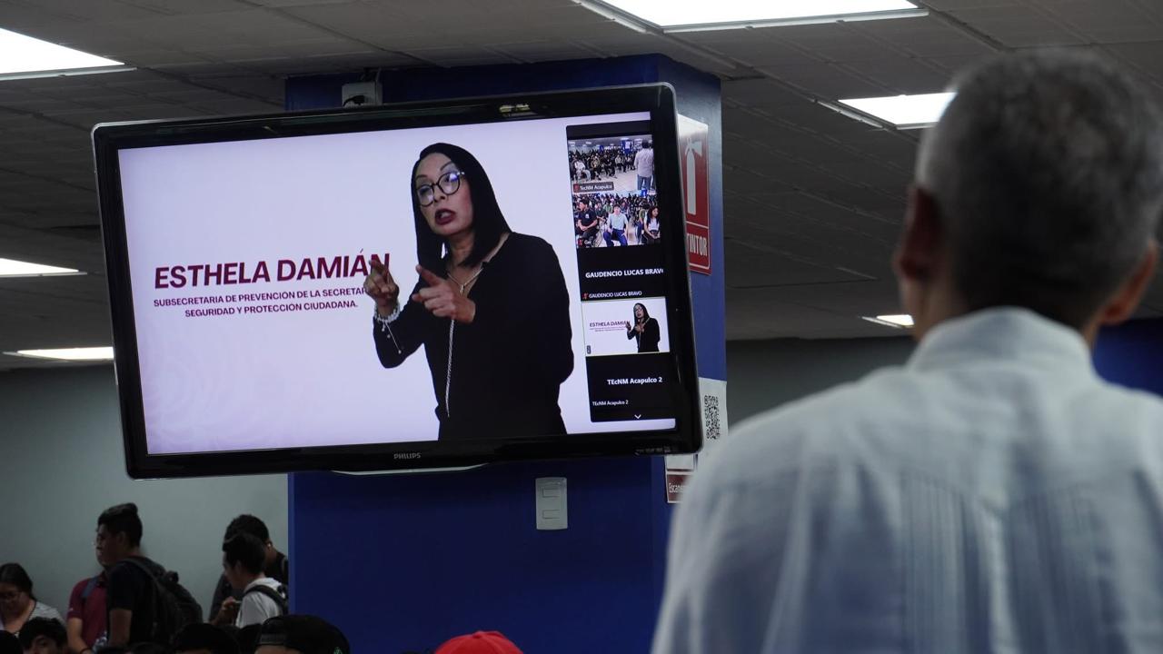 los jóvenes, pilares para la paz y la transformación: Esthela Damián