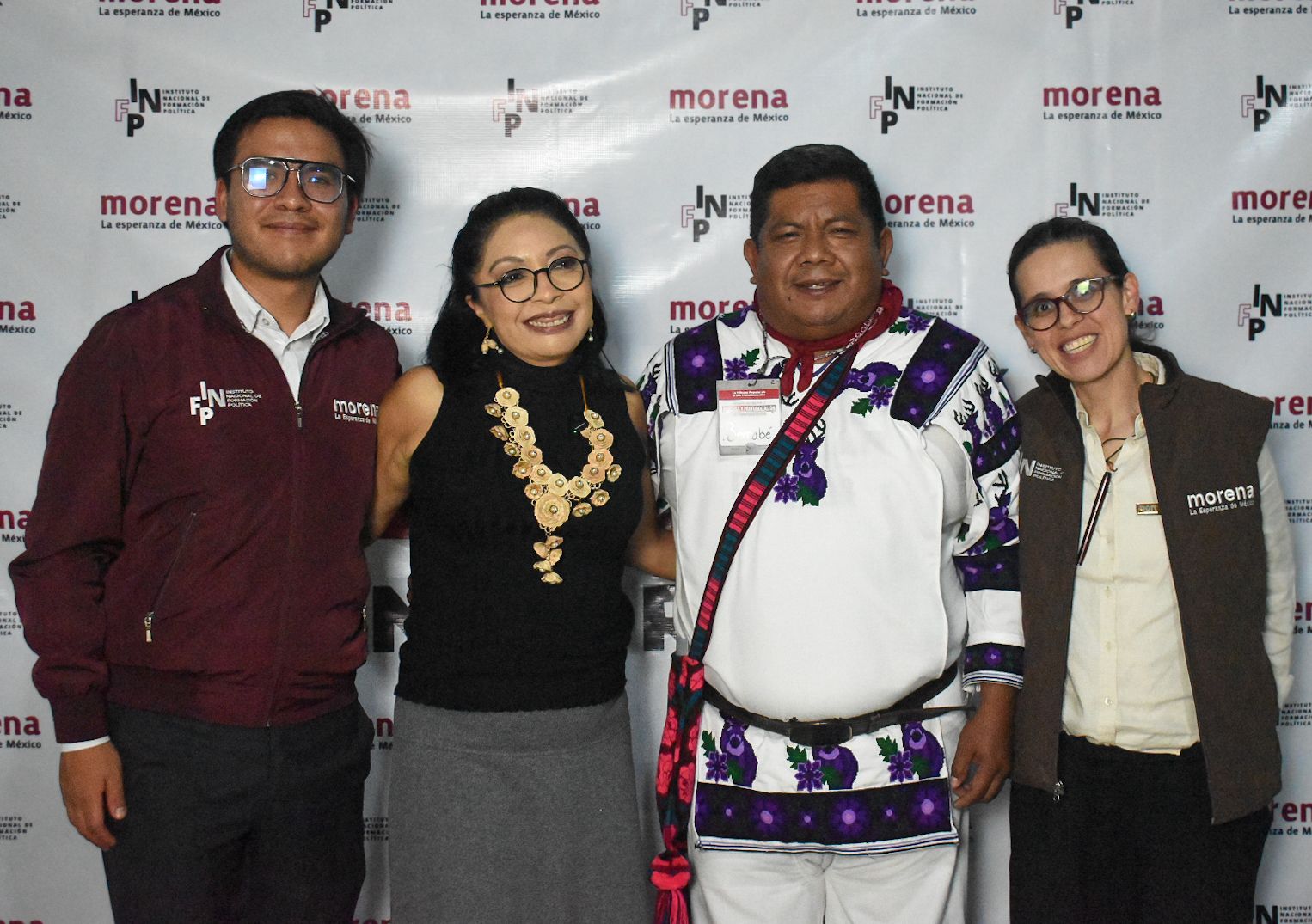 Reafirma Esthela Damián compromiso por la paz