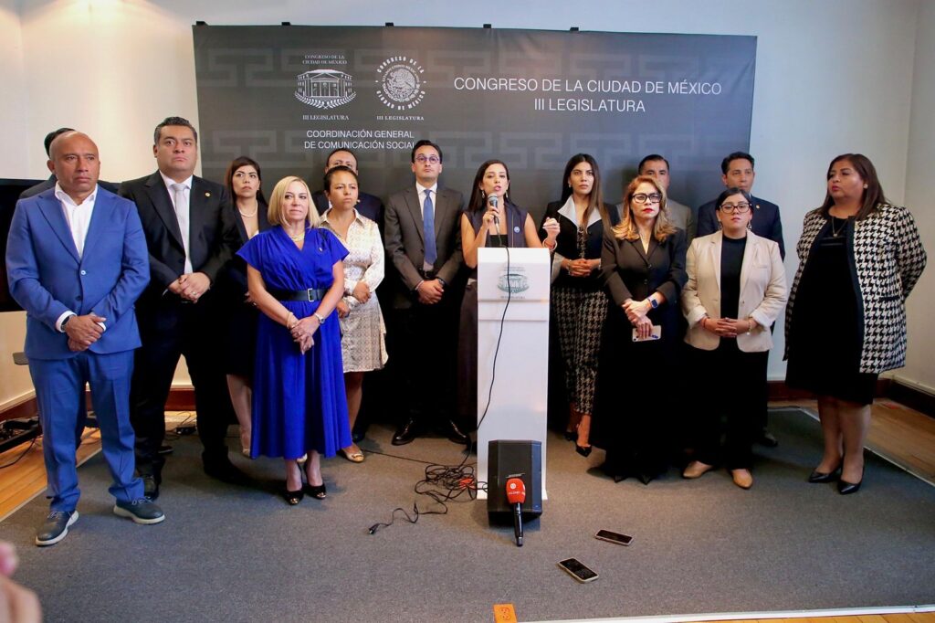 PAN abandona informe de Clara Brugada por falta de respeto y uso político del acto republicano