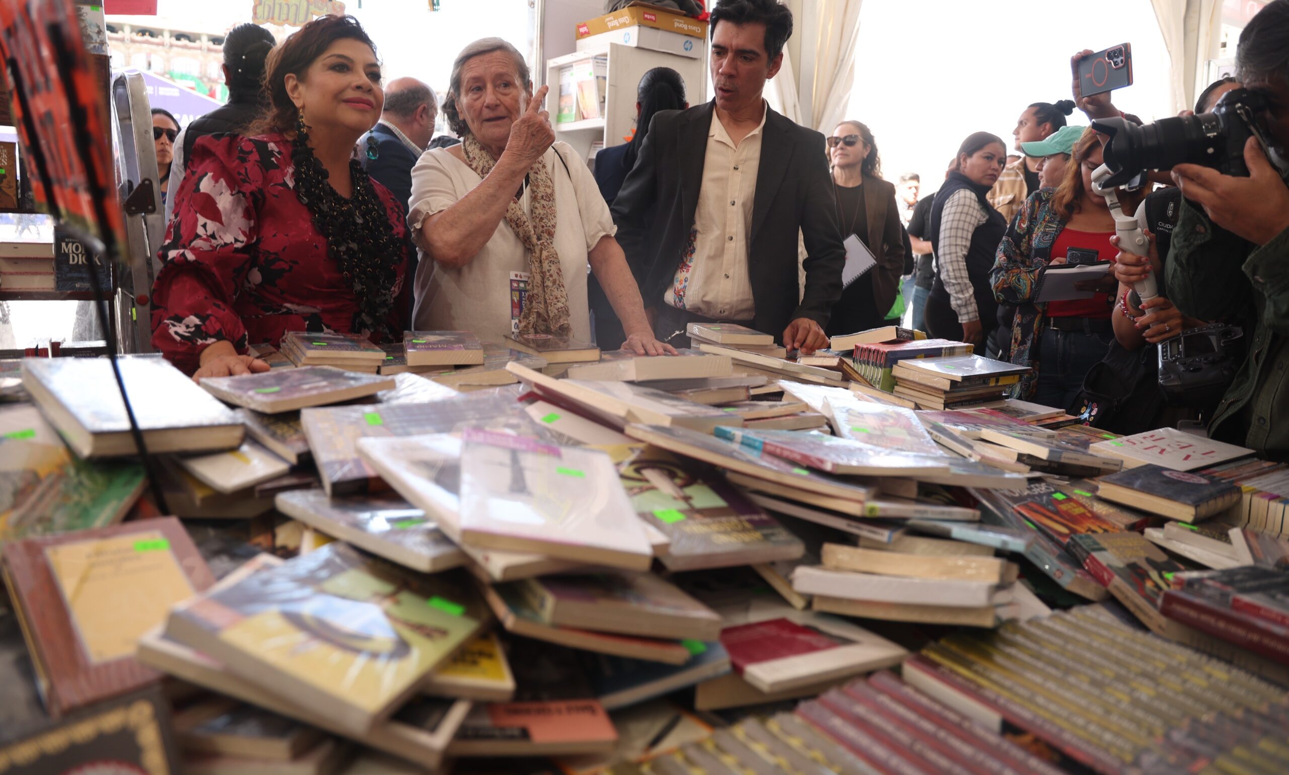 Más de 400 actividades literarias tendrá la Feria Internacional del Ibro 2025 del Zócalo-CDMX