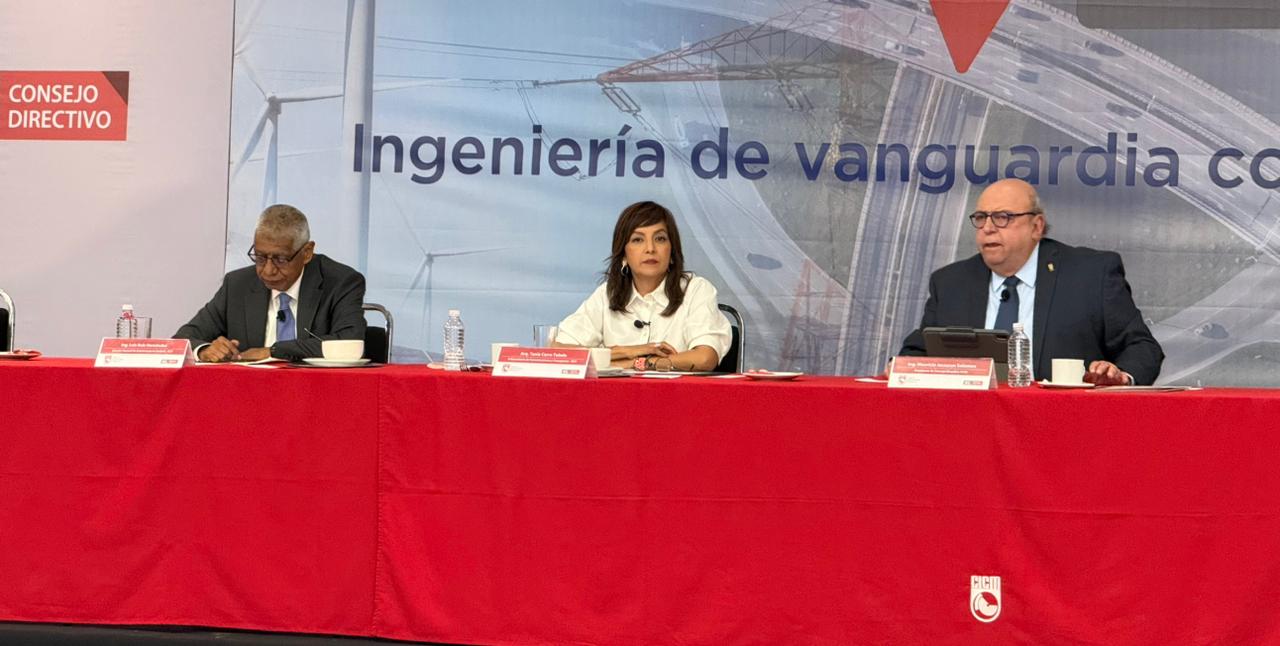 Más de dos millones de empleos directos genera el autotransporte en México: SICT