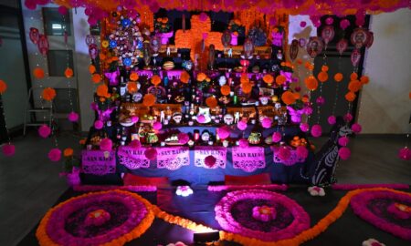 Concurso de ofrendas del Congreso mexiquense celebra tradiciones