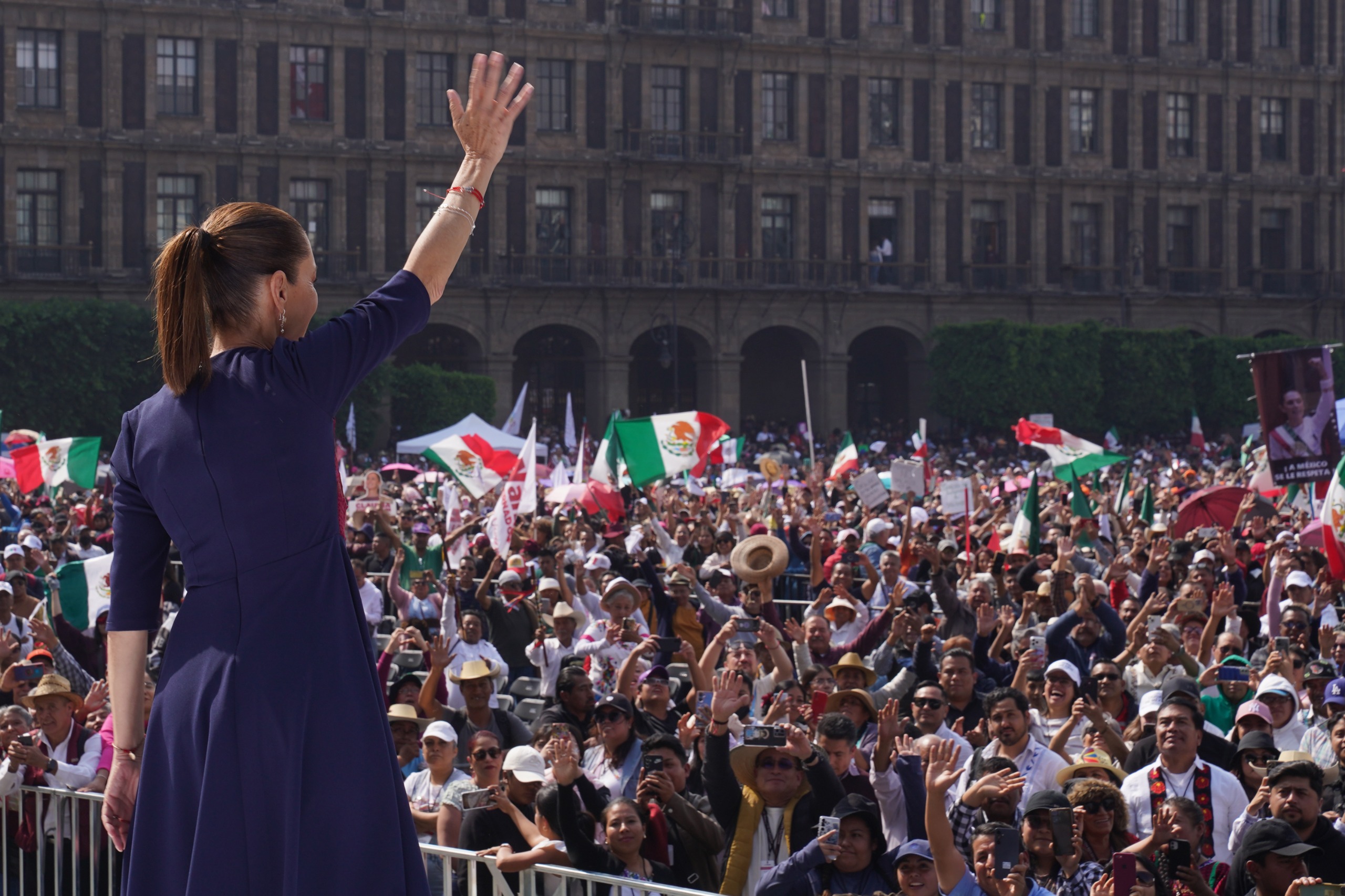 El Zócalo escenario de evento por los 7 años de gobierno morenista