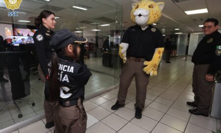 SSC cumple sueño de pequeña que soñaba ser policía
