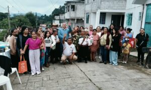 Fortalece Heliodoro Luna Vite Organización Territorial de Morena en las Colonias de Huauchinango