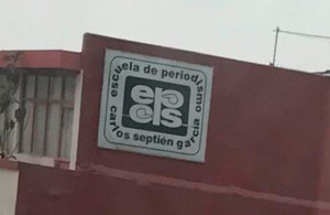 Bajo índice de titulación en la maestría en la Escuela De Periodismo